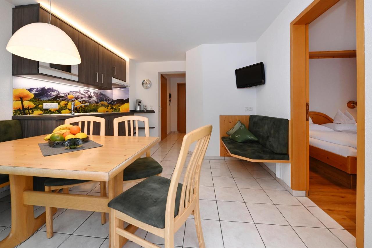 Apart Alpenpension Maderer Gaschurn Bagian luar foto